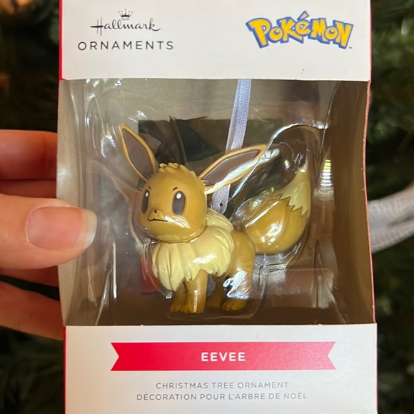 Pokémon Eevee Christmas Ornament Nice addition for a Collector Hallmark - Picture 5 of 6